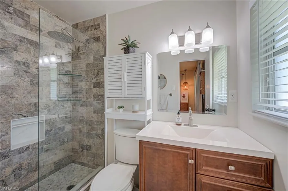 5521 Seville Road Fort Myers, FL 33919