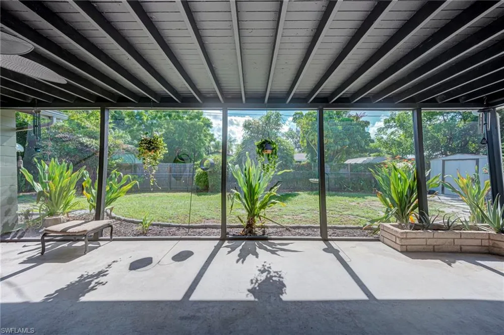 5521 Seville Road Fort Myers, FL 33919