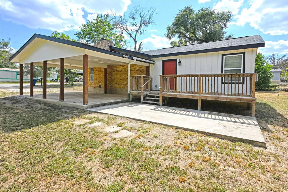 438 Forshage Blvd Boulevard Seguin, TX 78155