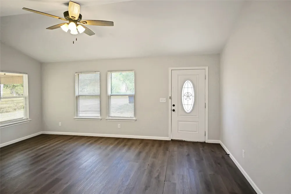 438 Forshage Blvd Boulevard Seguin, TX 78155