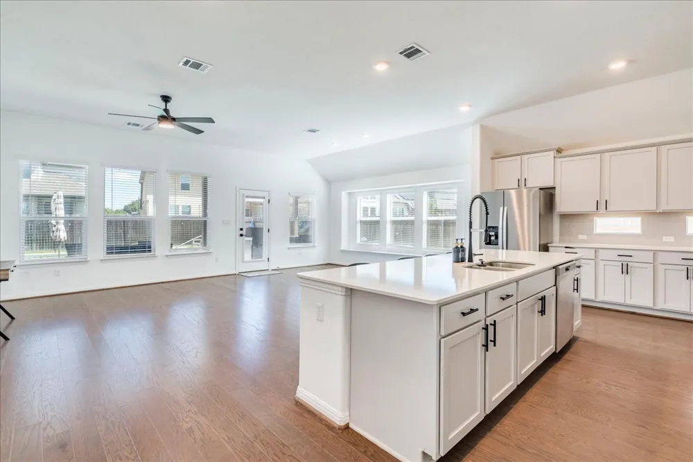 112 Ray Court Liberty Hill, TX 78642