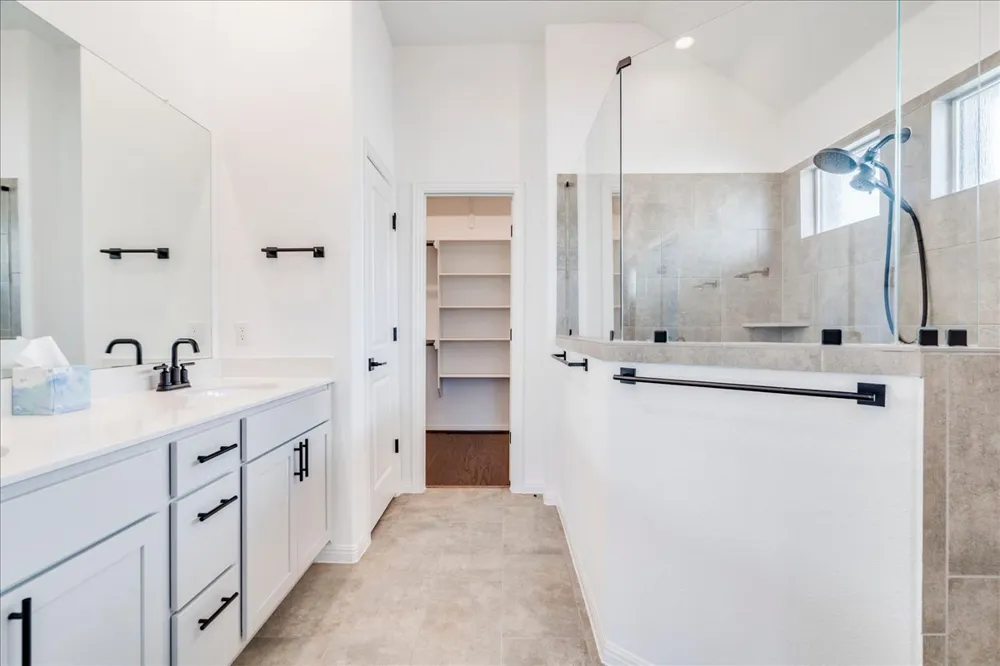 112 Ray Court Liberty Hill, TX 78642