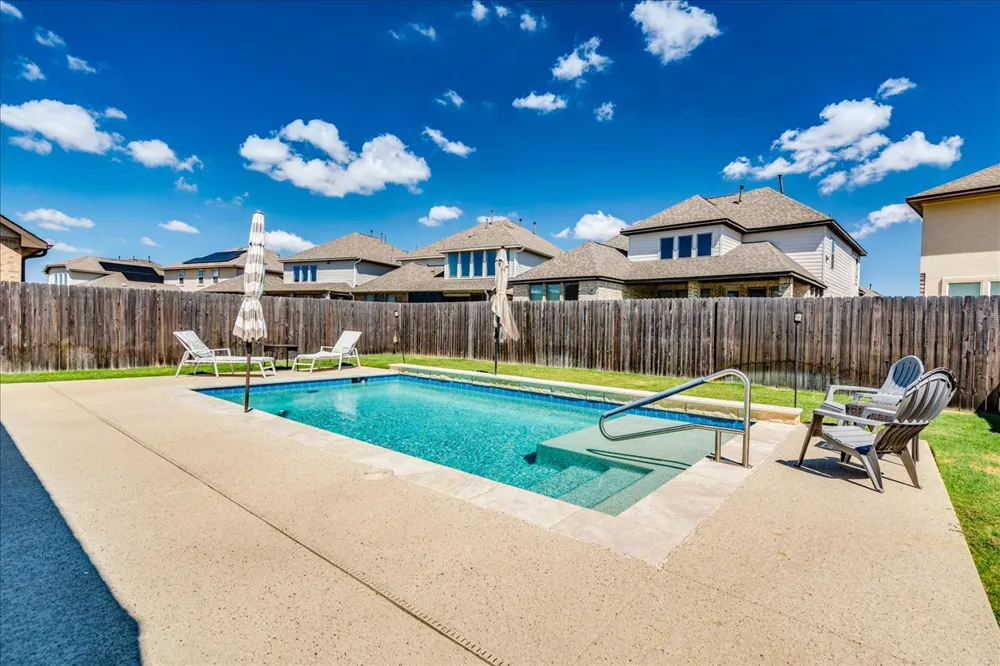 112 Ray Court Liberty Hill, TX 78642