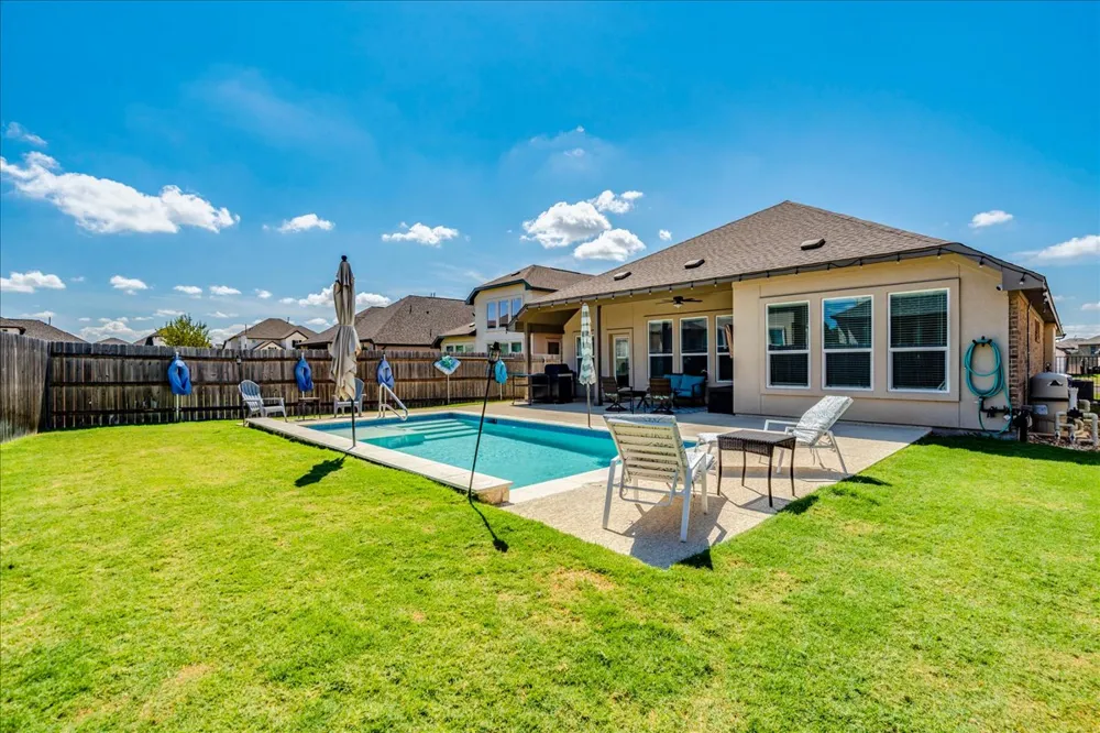 112 Ray Court Liberty Hill, TX 78642