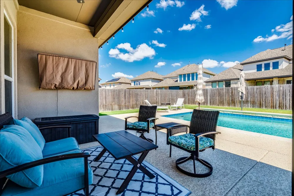 112 Ray Court Liberty Hill, TX 78642