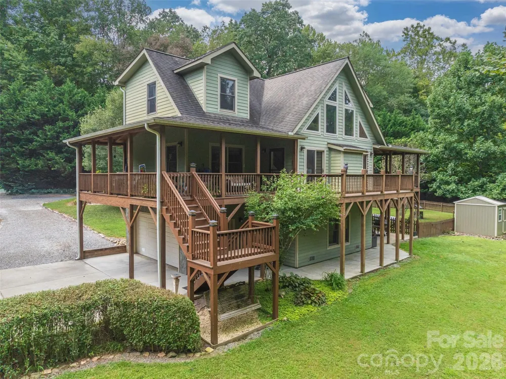 79 Rapid Waters Way Waynesville, NC 28785