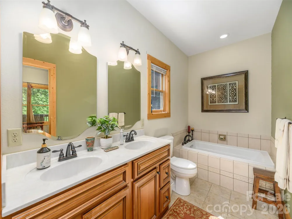 79 Rapid Waters Way Waynesville, NC 28785