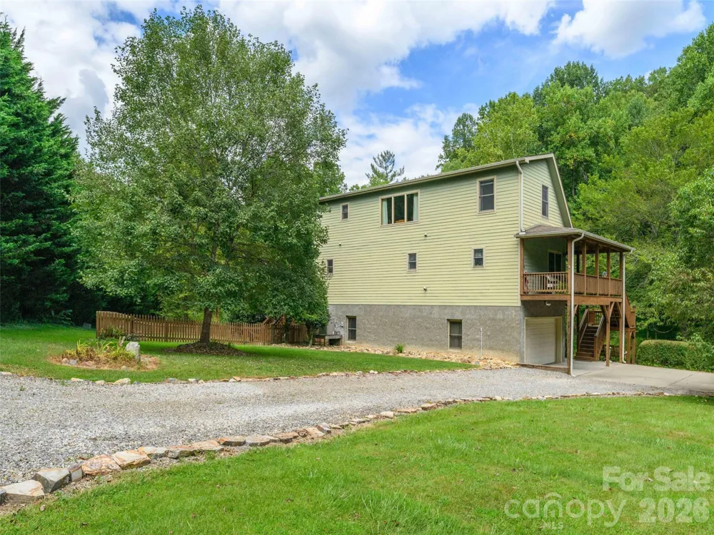 79 Rapid Waters Way Waynesville, NC 28785