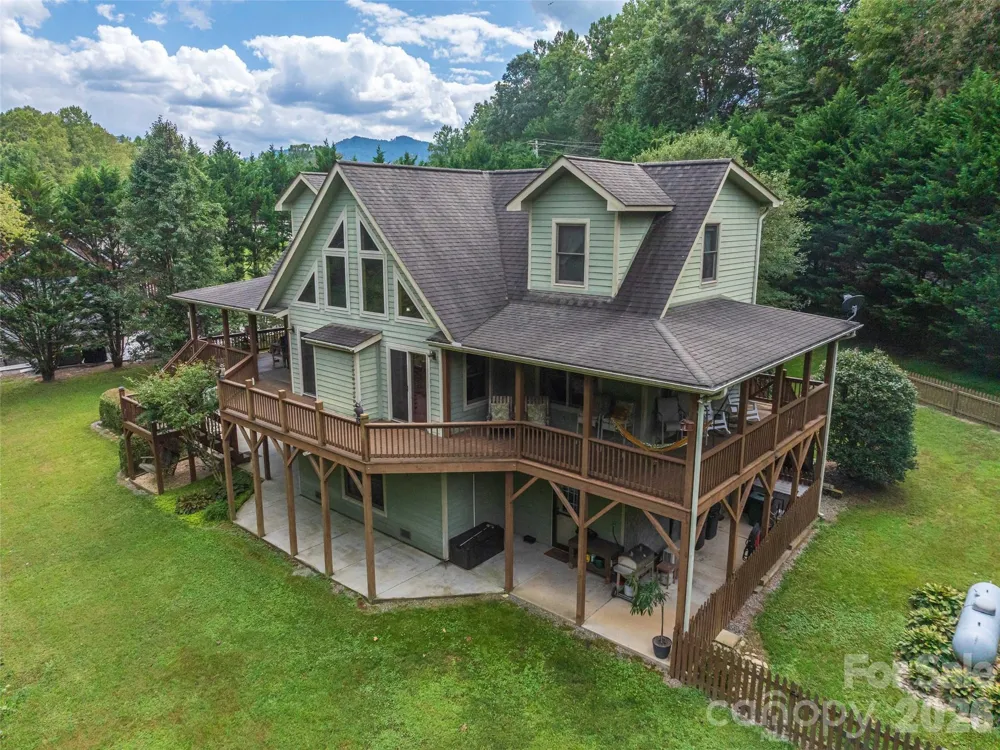 79 Rapid Waters Way Waynesville, NC 28785