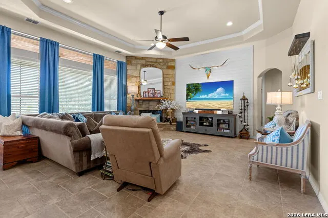 638 CAMBRIDGE DR New Braunfels, TX 78132