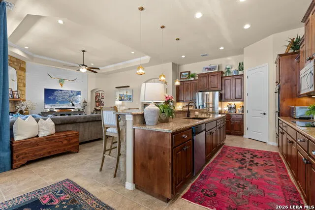 638 CAMBRIDGE DR New Braunfels, TX 78132