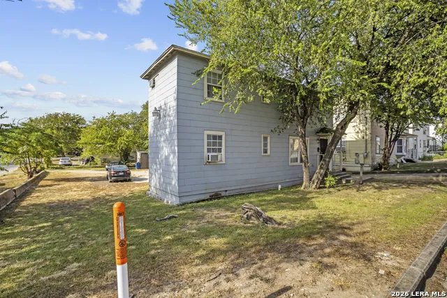 716 Fair Ave San Antonio, TX 78223