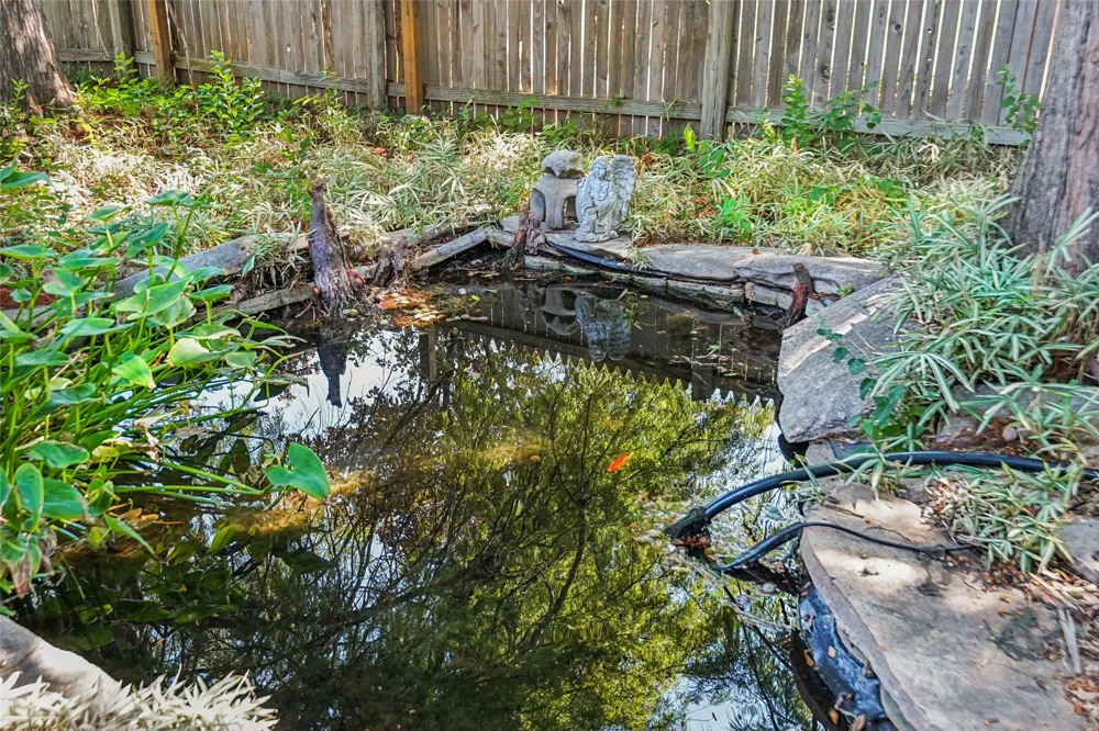 229 Turpin Drive Highland Village, TX 75077