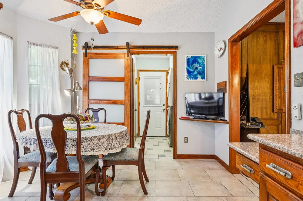 229 Turpin Drive Highland Village, TX 75077