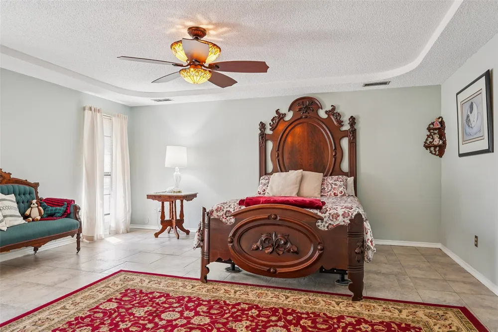 229 Turpin Drive Highland Village, TX 75077