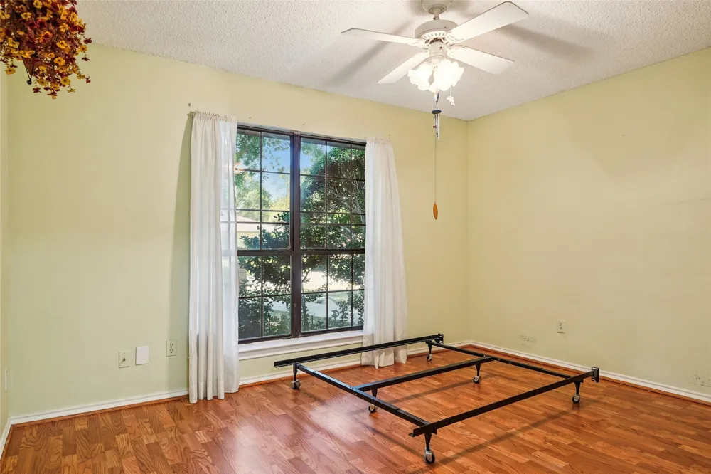 229 Turpin Drive Highland Village, TX 75077