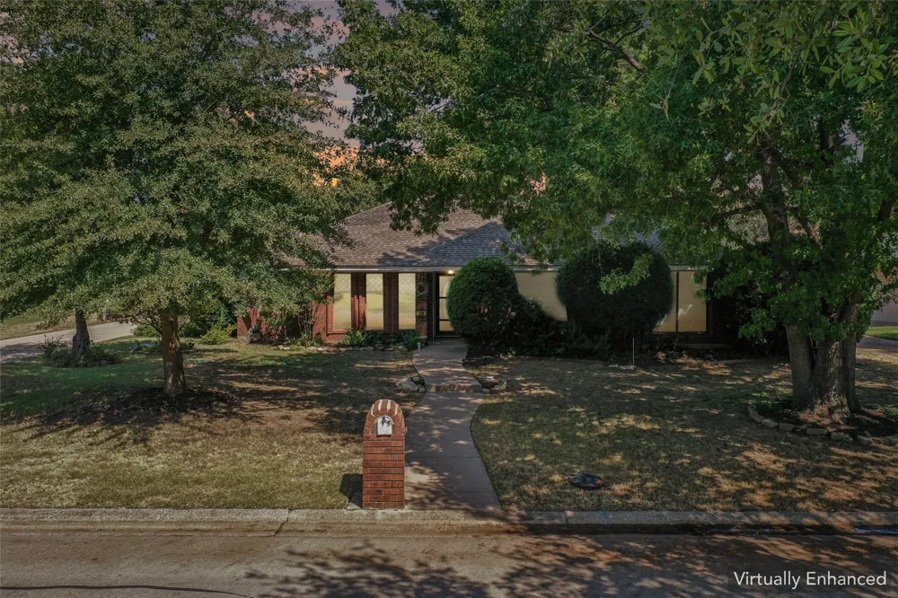 229 Turpin Drive Highland Village, TX 75077