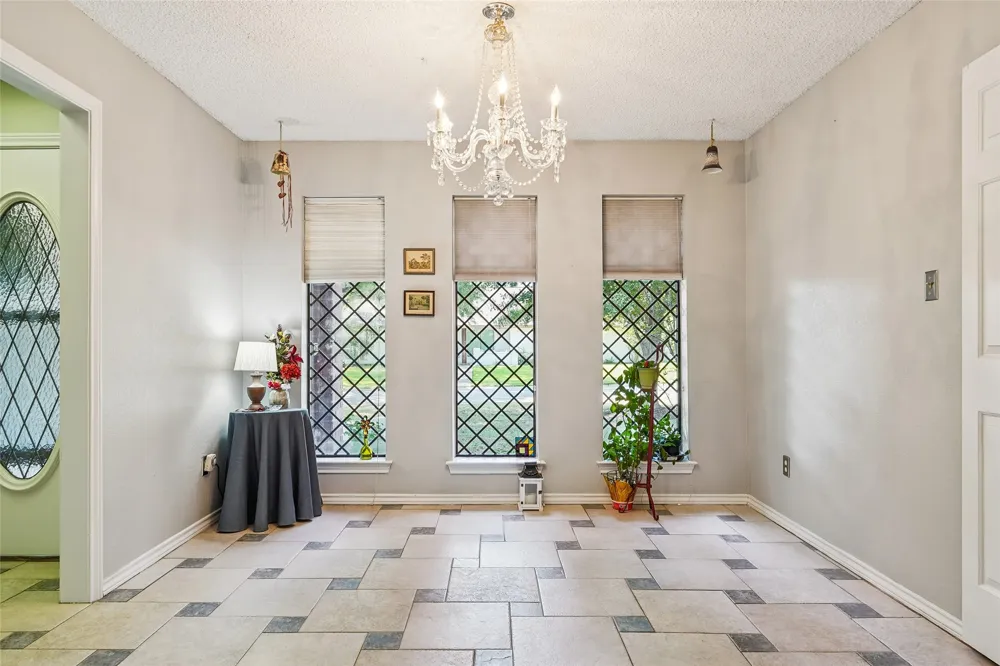 229 Turpin Drive Highland Village, TX 75077