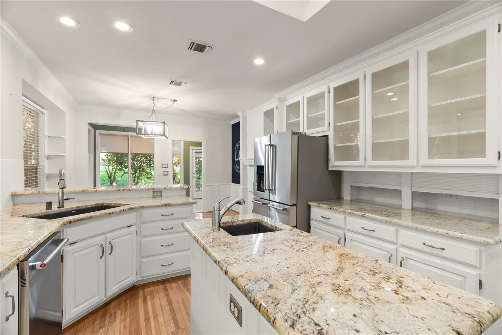 2702 Woodstream Lane McKinney, TX 75072