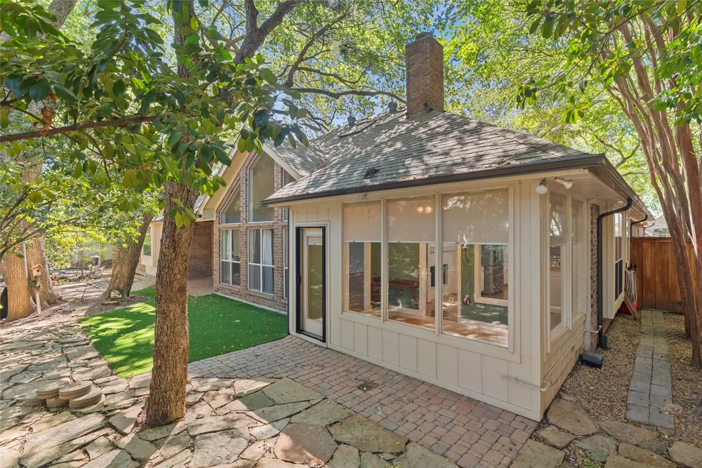 2702 Woodstream Lane McKinney, TX 75072