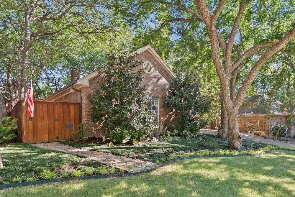 2702 Woodstream Lane McKinney, TX 75072