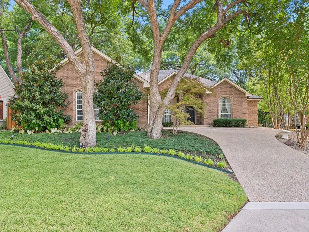 2702 Woodstream Lane McKinney, TX 75072