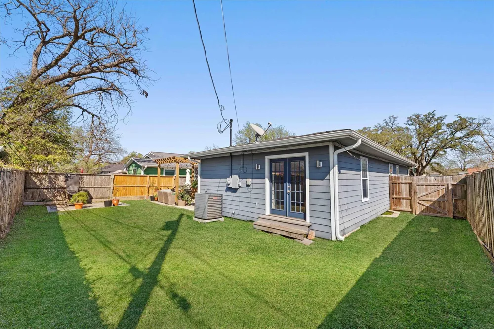 1118 Jocelyn Street Houston, TX 77023