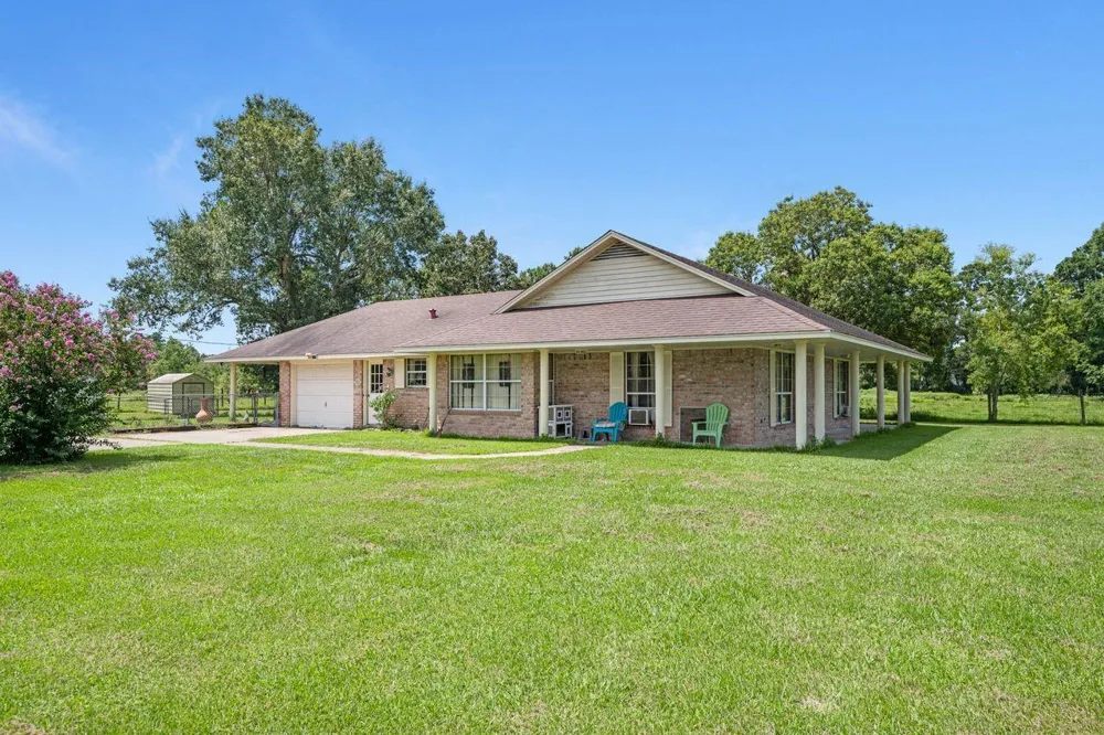9810 Highway 90 Crosby, TX 77532