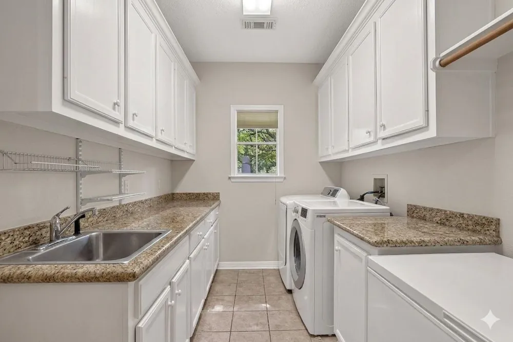 3019 S Saddlebrook Lane Katy, TX 77494