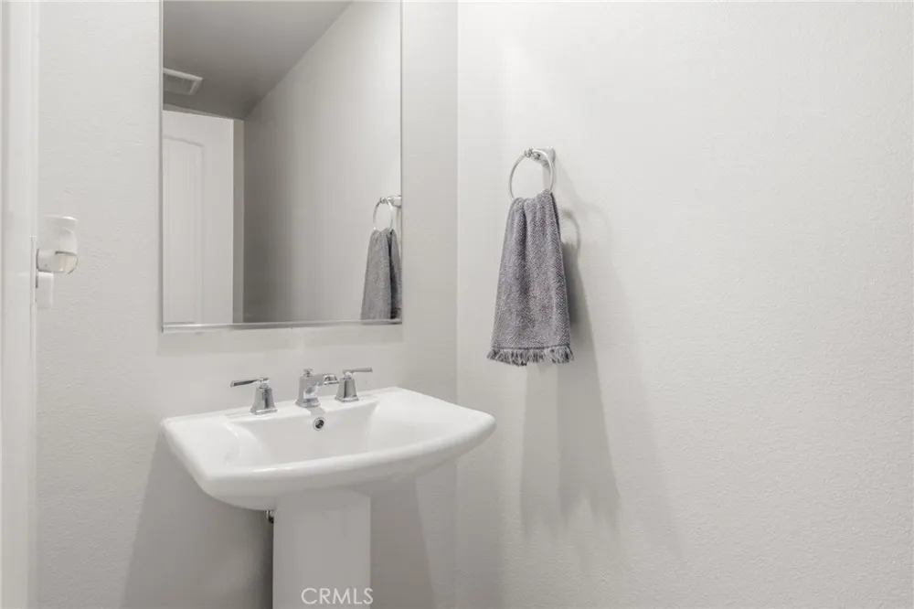 1757 Rose Lane San Jacinto, CA 92583