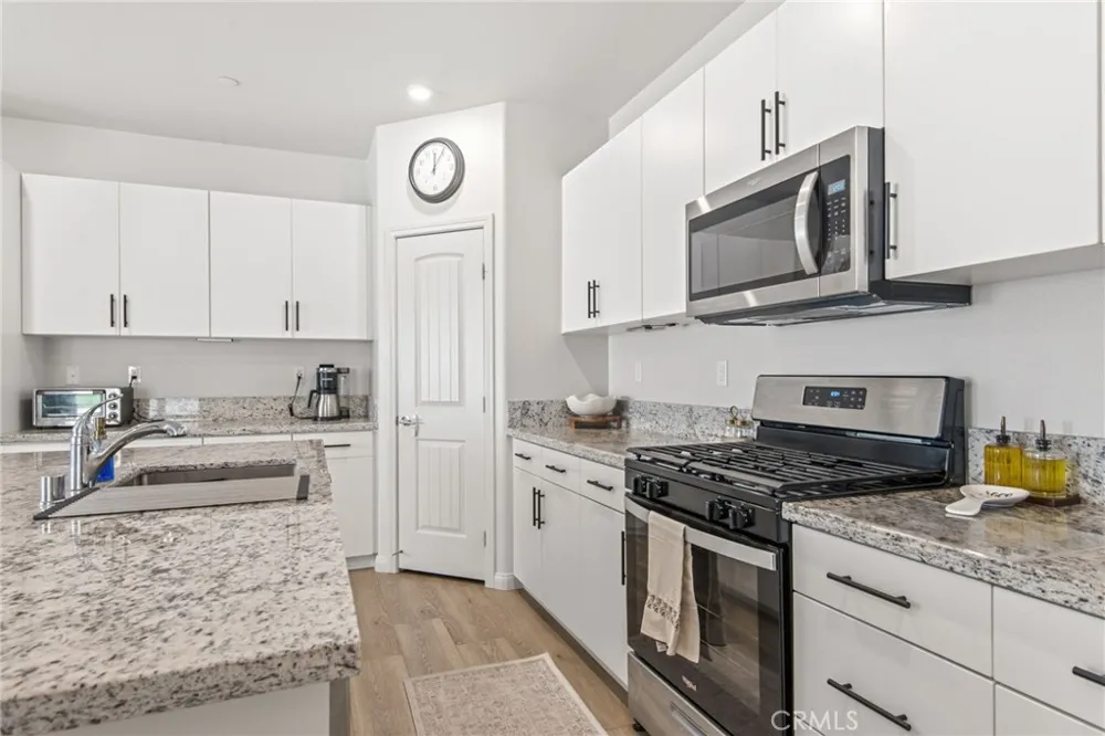 1757 Rose Lane San Jacinto, CA 92583