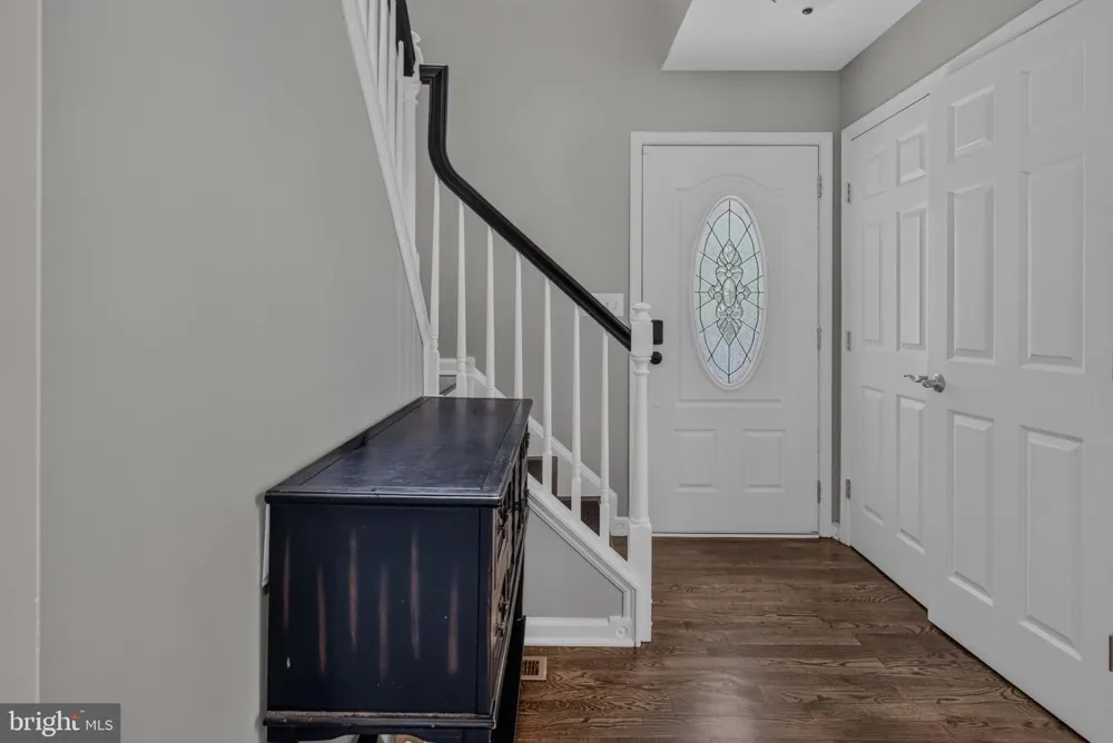 8115 OAK WOOD DRIVE King George, VA 22485