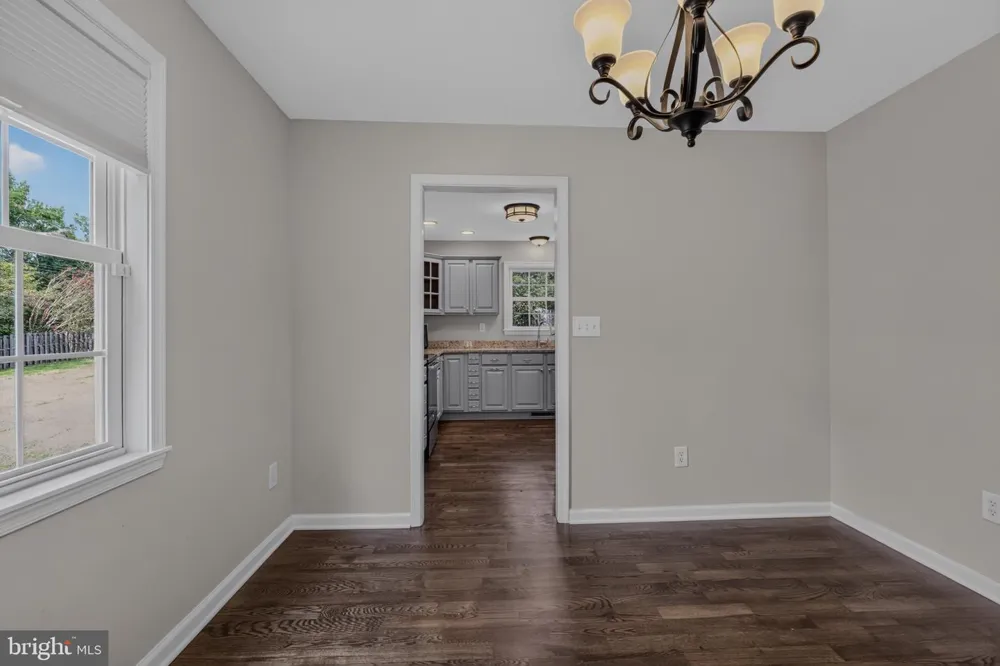 8115 OAK WOOD DRIVE King George, VA 22485