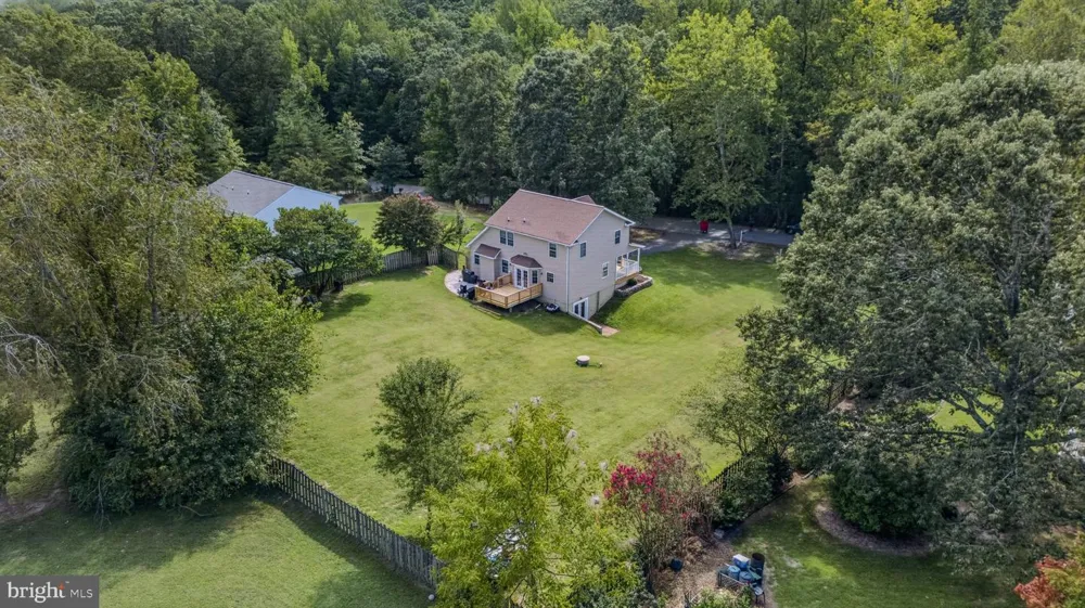8115 OAK WOOD DRIVE King George, VA 22485