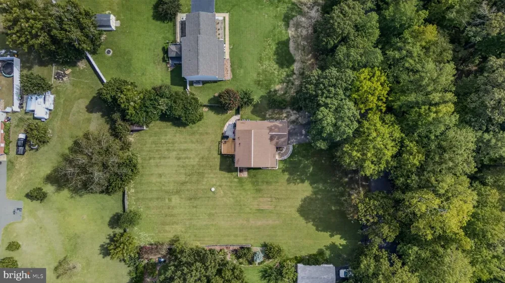 8115 OAK WOOD DRIVE King George, VA 22485