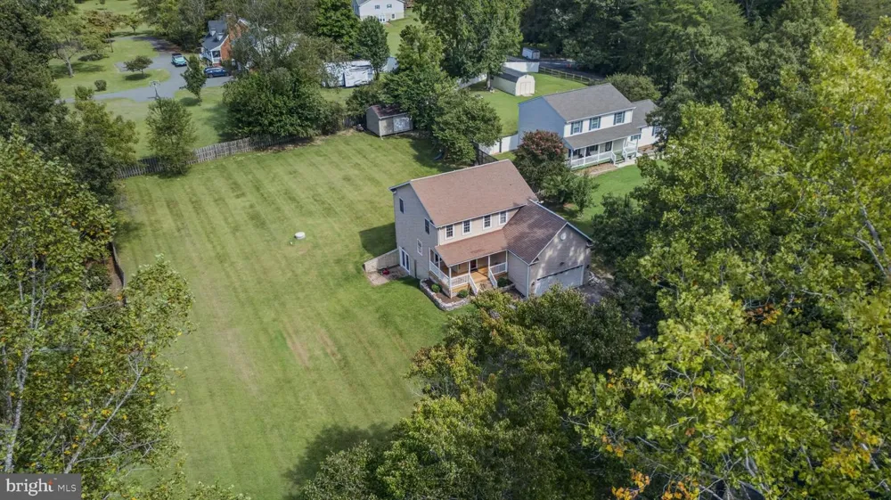8115 OAK WOOD DRIVE King George, VA 22485