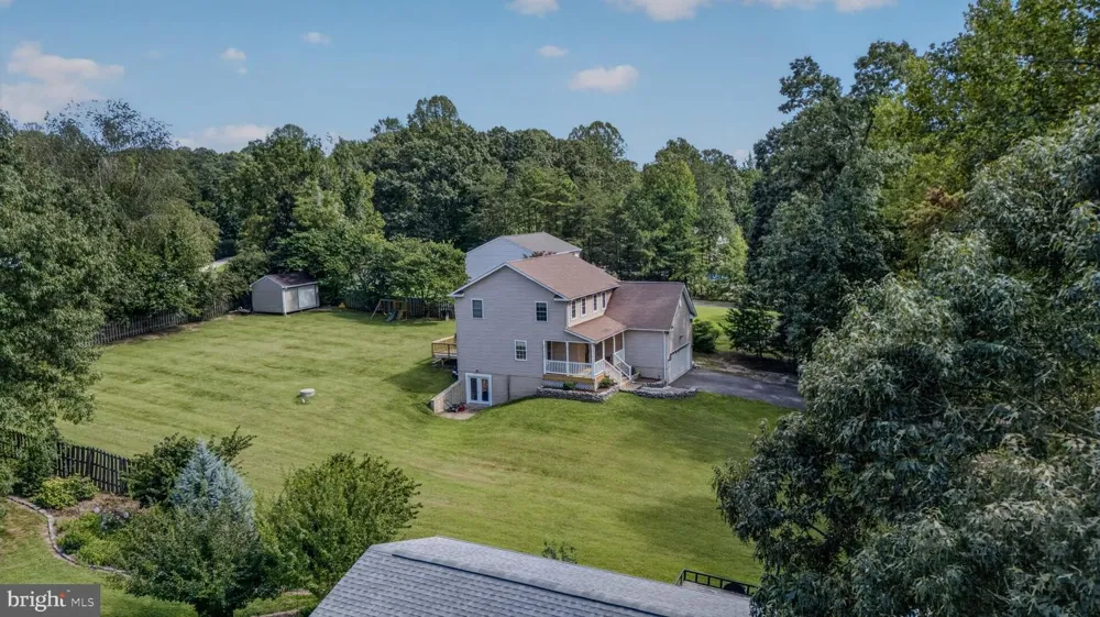 8115 OAK WOOD DRIVE King George, VA 22485
