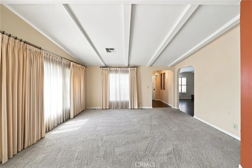 840 E Foothill #205 Azusa, CA 91702