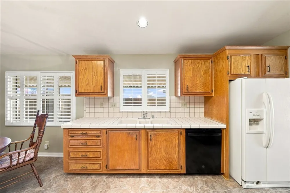 840 E Foothill #205 Azusa, CA 91702