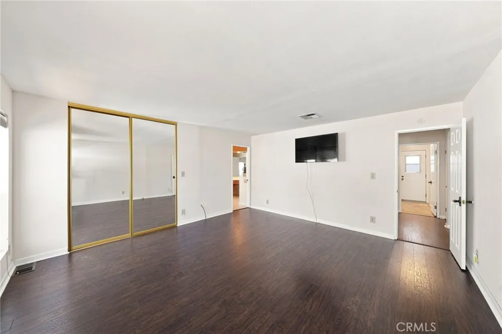 840 E Foothill #205 Azusa, CA 91702