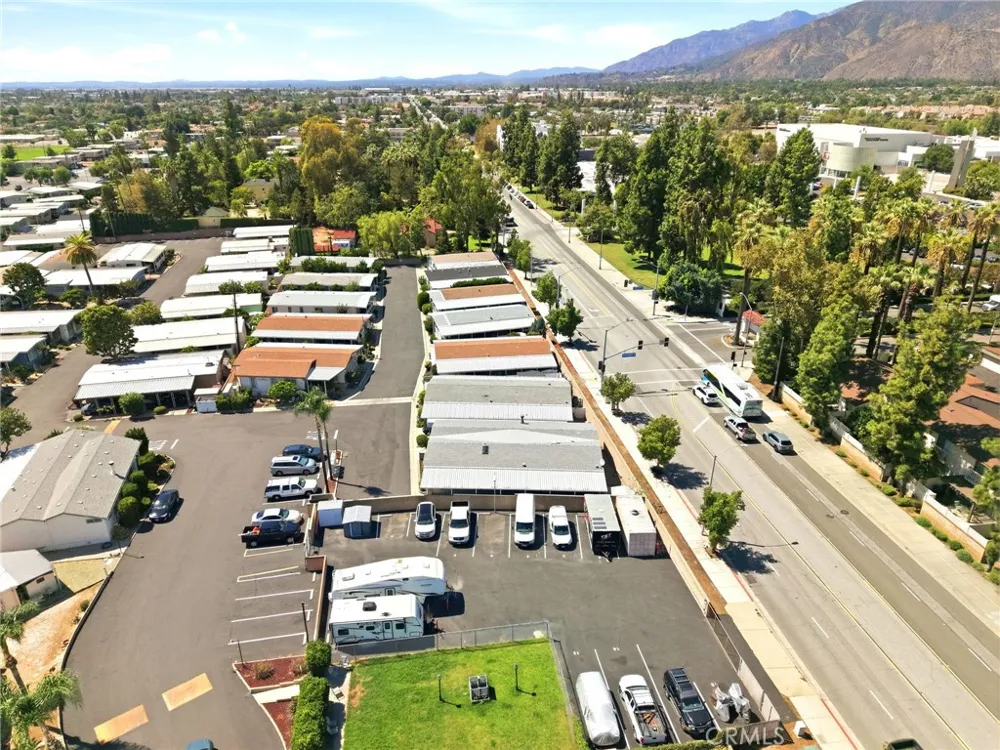 840 E Foothill #205 Azusa, CA 91702