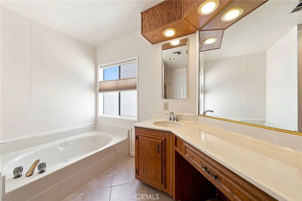 840 E Foothill #205 Azusa, CA 91702