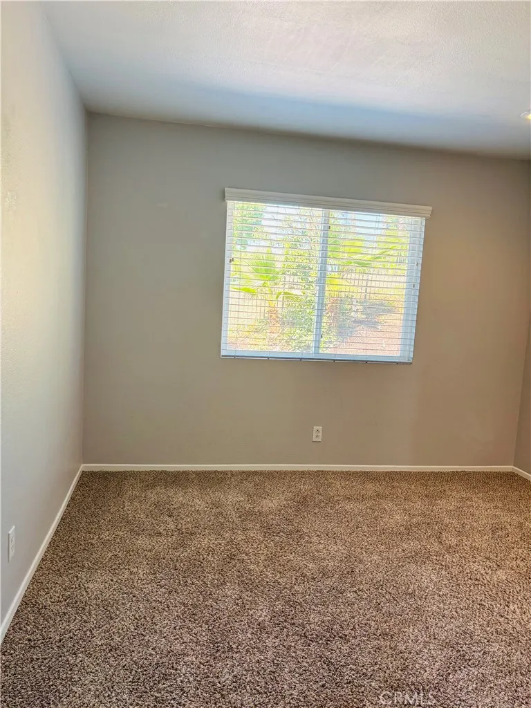 41953 Delmonte Temecula, CA 92591