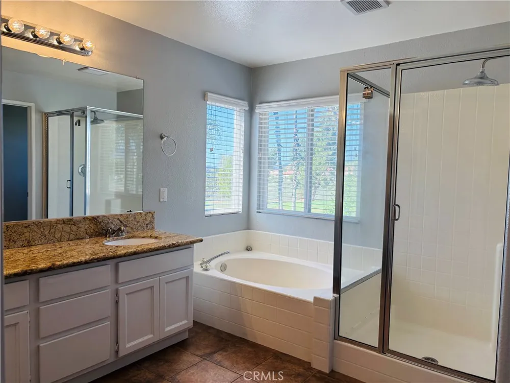 41953 Delmonte Temecula, CA 92591