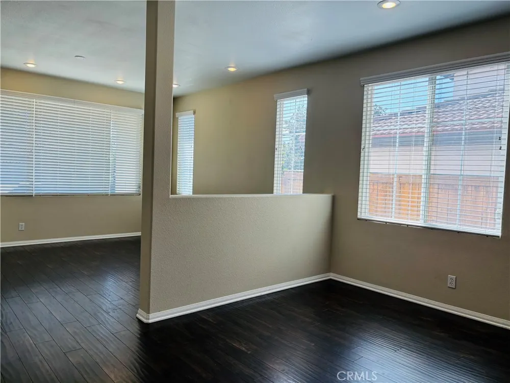 41953 Delmonte Temecula, CA 92591