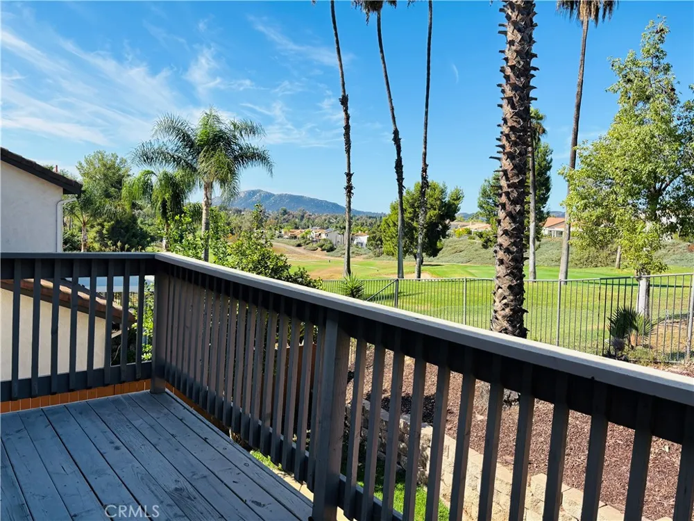 41953 Delmonte Temecula, CA 92591