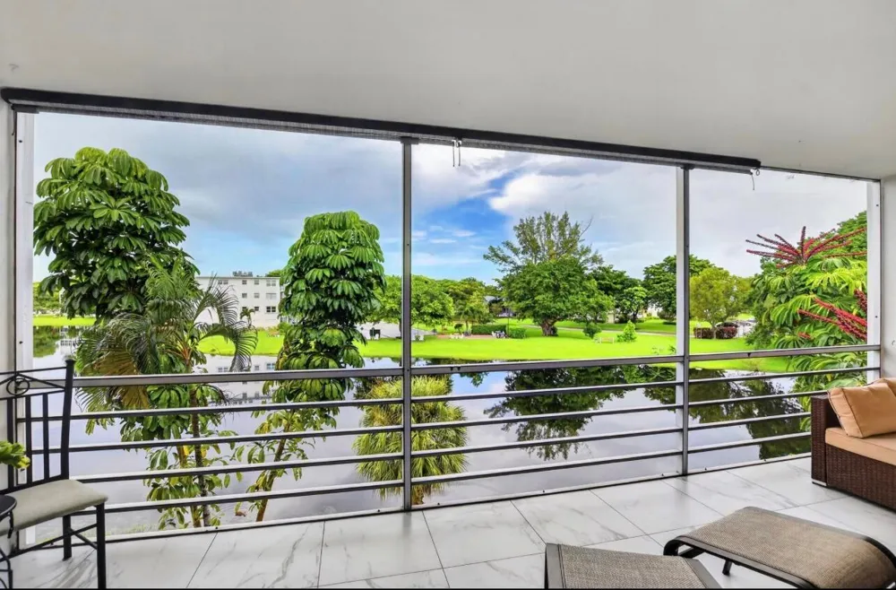 3121 Cambridge F #3121 Deerfield Beach, FL 33442