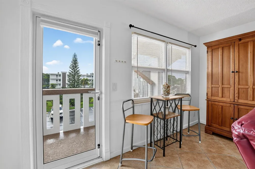 3121 Cambridge F #3121 Deerfield Beach, FL 33442