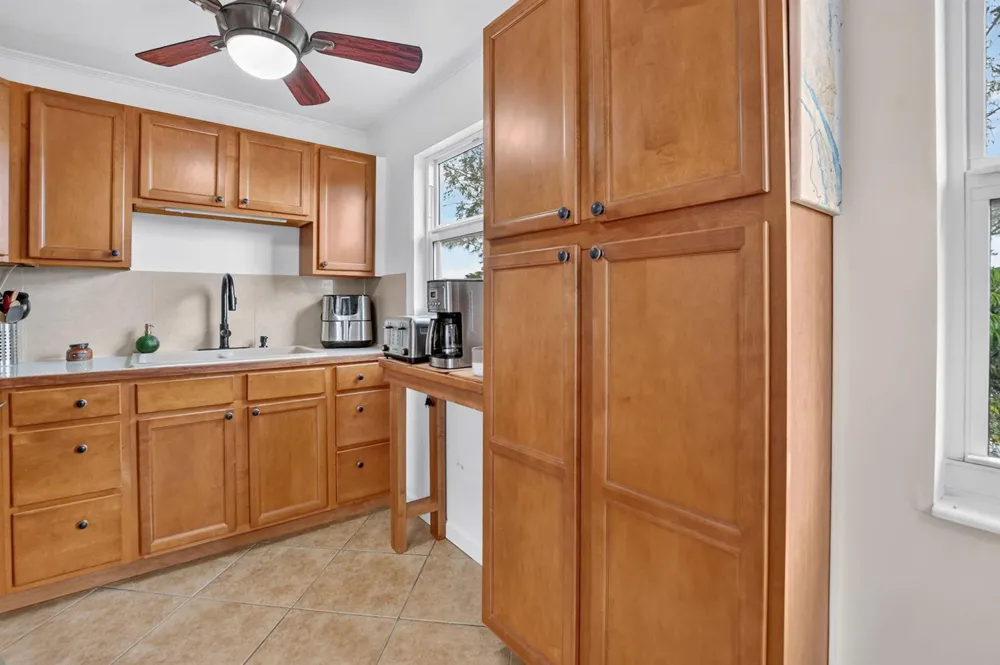3121 Cambridge F #3121 Deerfield Beach, FL 33442