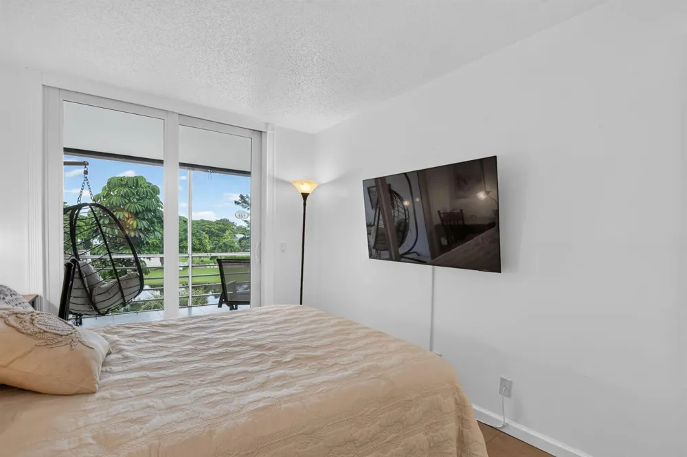 3121 Cambridge F #3121 Deerfield Beach, FL 33442